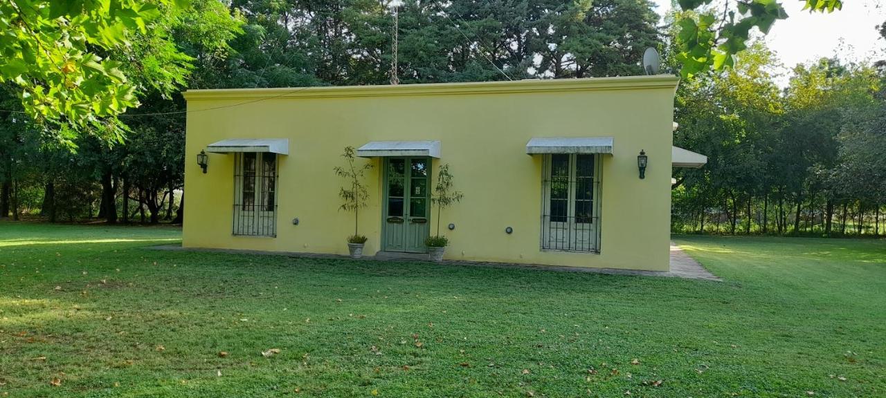 El Tramway Casa Antigua De Campo Acomodação com café da manhã San Antonio de Areco Exterior foto